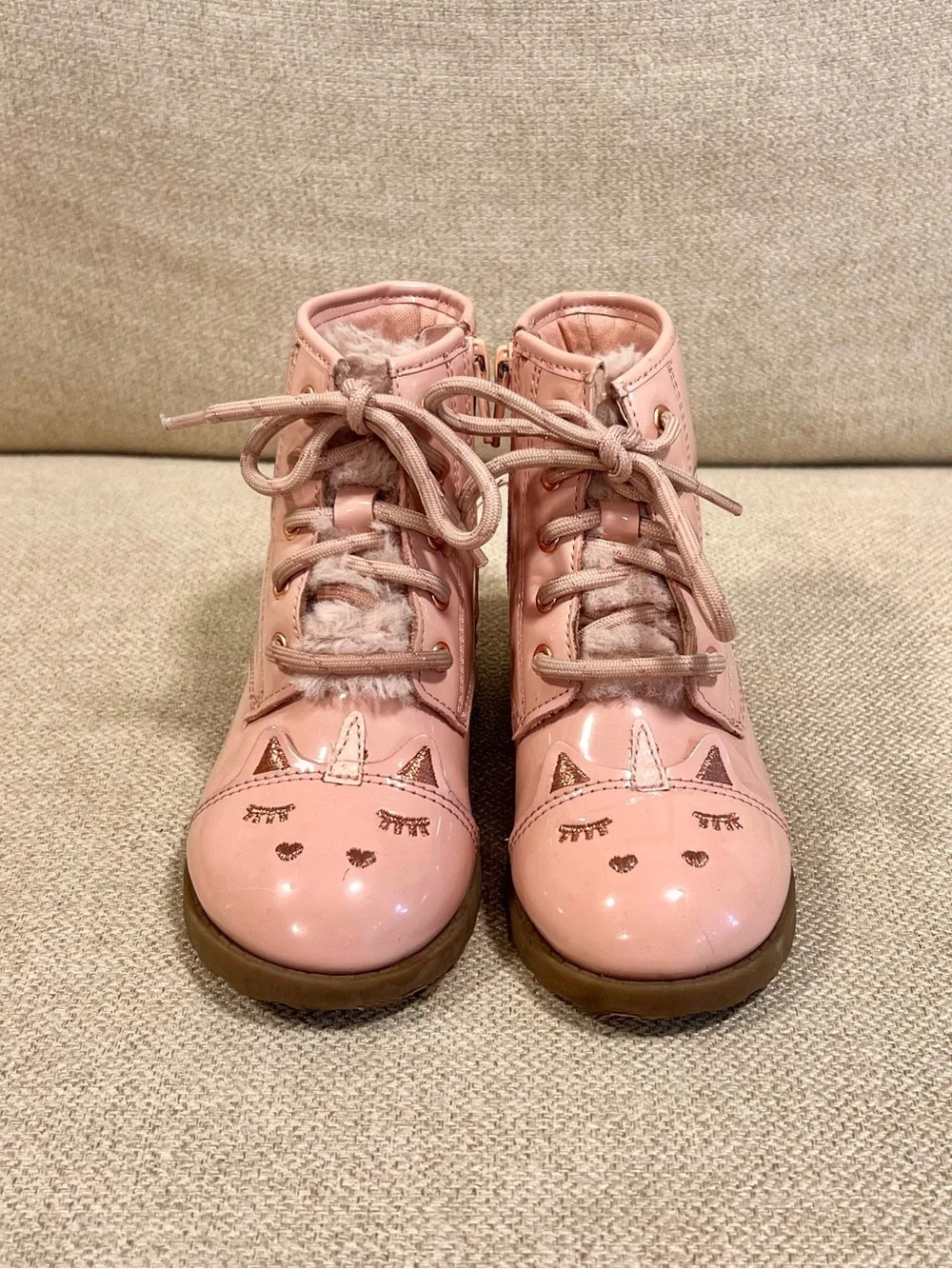 Wonder Nation Size 9 Girls Pink Unicorn Combat Boots Faux Fur Lined Patent Boots